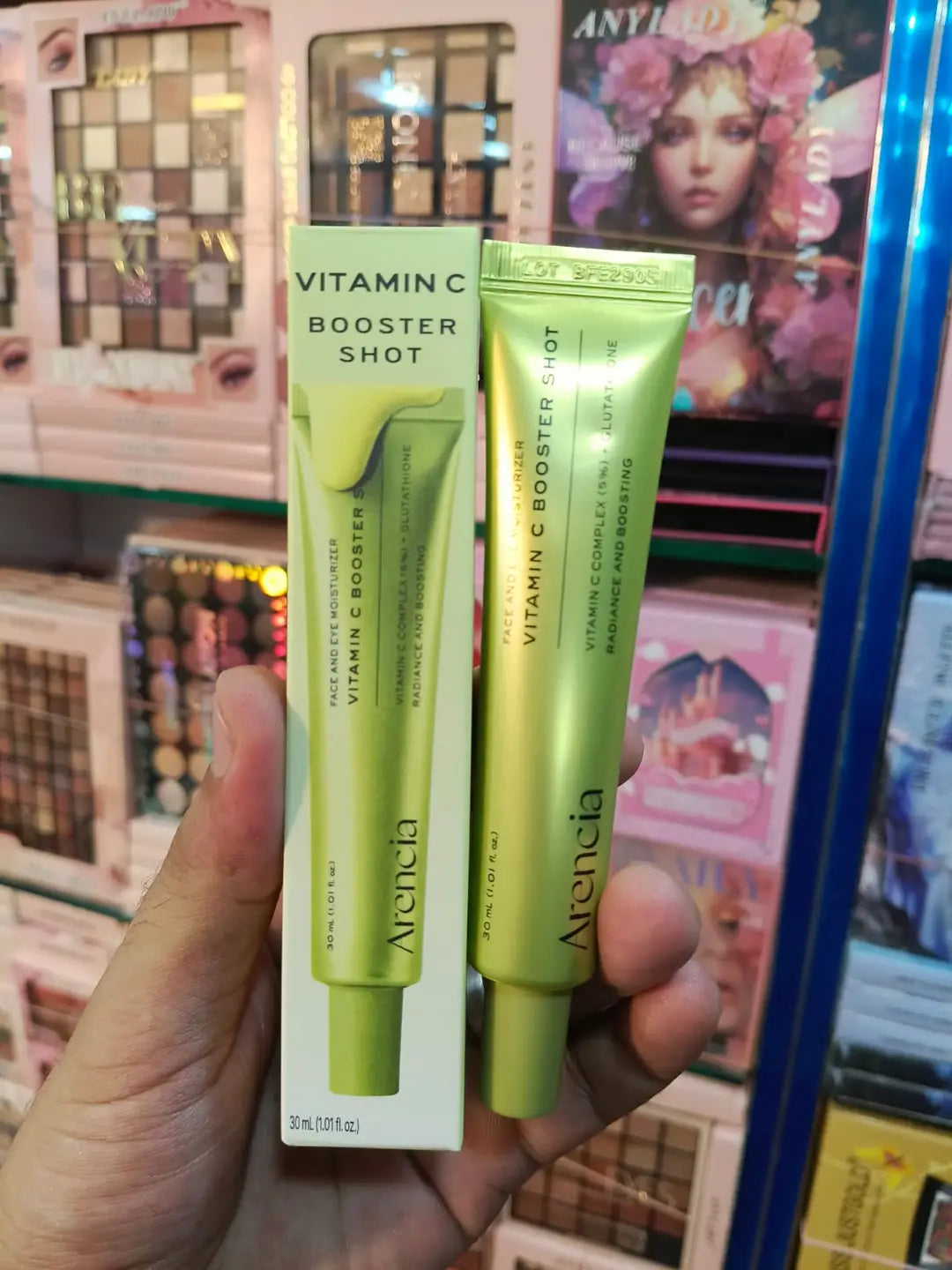 Brightening face moisturizer hydrating facial cream for soft, smooth, radiant-looking skin